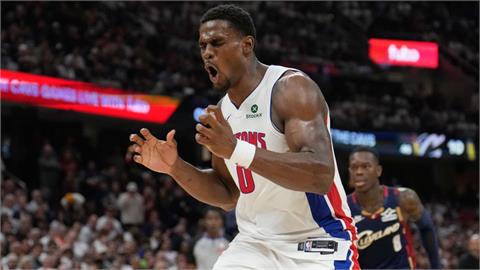 NBA(影)／只比死人會抓籃板！活塞季後賽落絕境　明星中鋒數據暴跌遭名將痛批