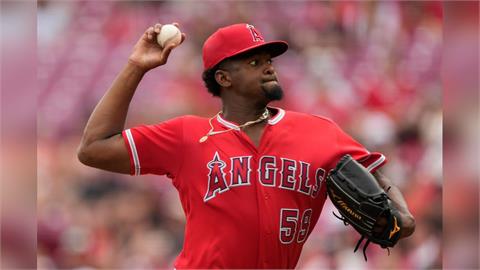 MLB(影)／天使開季大驚奇！王牌投手4勝0敗獨居勝投王！自責分率、三振也領先