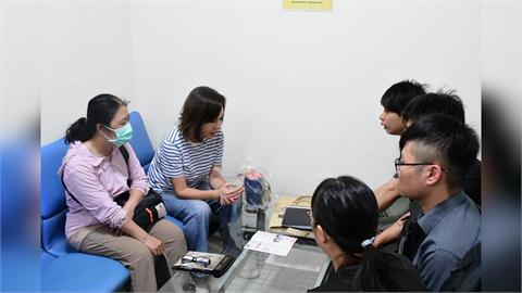 快新聞／慰問受害者家屬！柯志恩喊重大毒駕納鞭刑公投　交通部速提3點回應