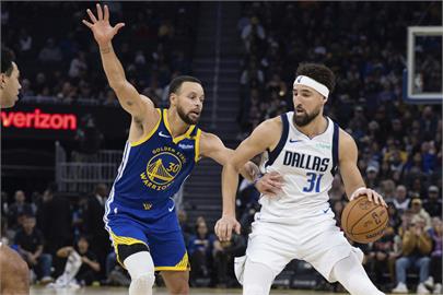 NBA(影)／三分彈如雨下　勇士獨行俠聯手轟破單場最多三分紀錄