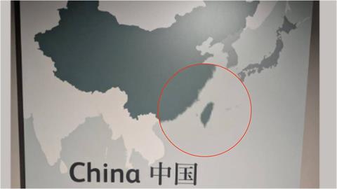 看展「地圖標台灣、中國同色」挺台外國人傻眼！蘇格蘭館方竟扯聯合國：按慣例