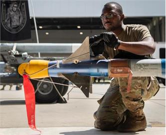 快新聞／美F-22戰機霸氣擊落「間諜氣球」　致敬一戰王牌飛行員