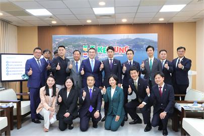 謝國樑接待日本自民黨青年局訪問團 臺日城市交流再深化