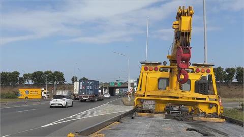 車拋錨國道嫌拖吊費用太貴　車主做「這件事」恐再傷荷包