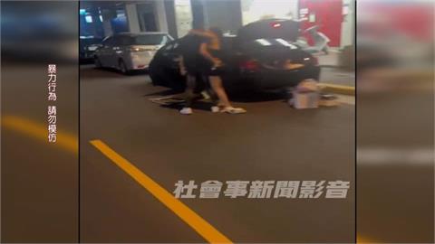 北市情侶當街鬧分手！　女持傘架、雨傘攻擊　男友怒提告