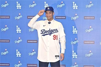 MiLB(影)／1A首秀就敲安！台灣18歲小將柯敬賢單場兩度上壘