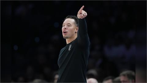 NBA／馬刺主帥親曝開幕戰「三後衛變陣」拚冠軍！文班亞馬大讚化學效應佳