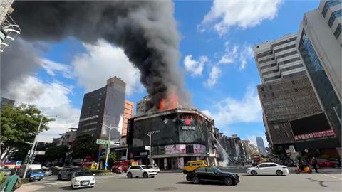 高雄知名婚紗店火警　整棟建築數千件禮服、器材全燒光