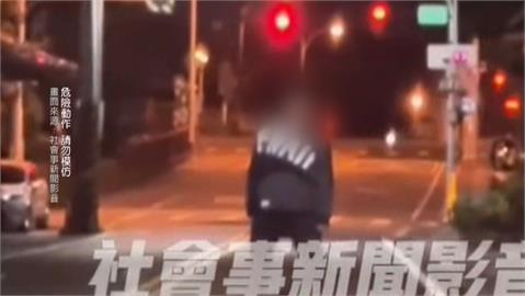 喪屍？男「詭異搖晃」逼近攔路　駕駛嚇破膽秒做1動作