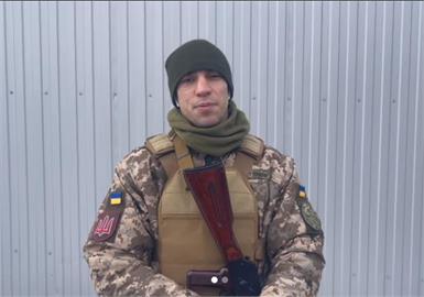 快新聞／烏克蘭「東奧銅牌」生日當天換軍裝為國家而戰　籲大家捐款助烏軍