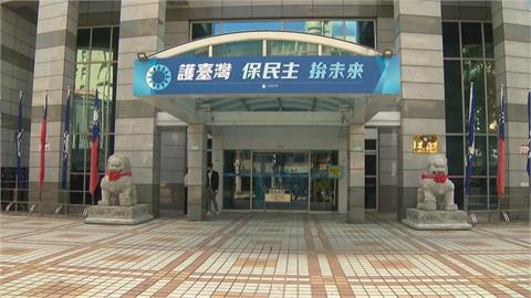 快新聞／傳朱立倫「有條件倒閣」反制大罷免？　國民黨急澄清：絕無此事