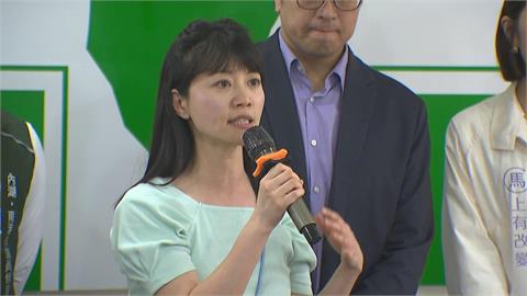 藍營酸不敢與沈伯洋掛看板　高嘉瑜回擊：國民黨正瑟瑟發抖