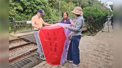 鐵軌區放天燈違法！　傳台鐵擬最快29日起限時.限區試辦