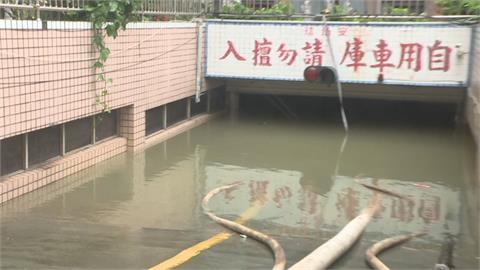 高雄大樓地下3層全淹「沒水沒電」　住戶樂觀：不小心就變明星之地