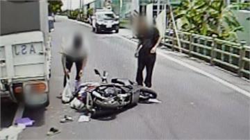 母騎車遭狠撞！兒失控胸頂七旬肇事婦