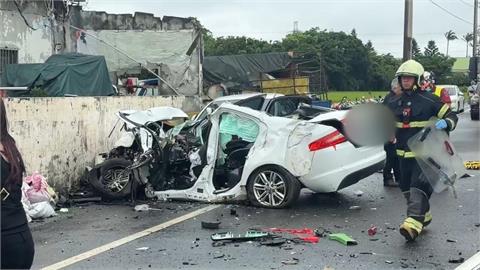 剛參加完父親告別式...女載親戚撞砂石車釀4死2傷