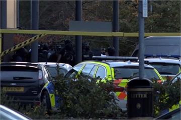 英國購物中心 傳持槍挾持人質事件