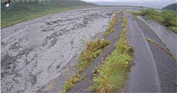 為何不先抽水炸掉堰塞湖？　內行嘆：災情將更嚴重