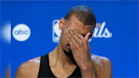 NBA(影)／馬刺再度被尼克逆轉出局！溫班亞馬：這是我人生中最大的教訓
