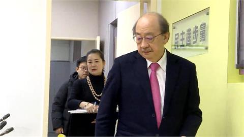 快新聞/告老還鄉再等等?民進黨團啟動三長改選 柯建銘鬆口:我會去登記