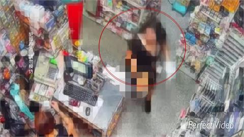 嫌玩具店買槍又折回行搶　女搶匪稱：我被附身