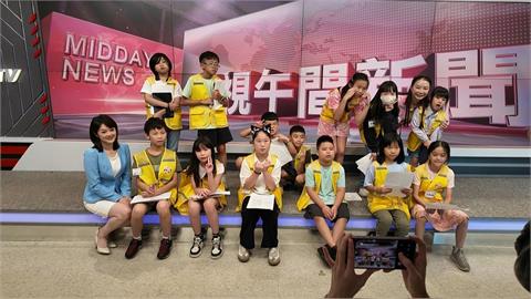 民視「AI小超人營」登場　小學生鏡頭前變身小主播！