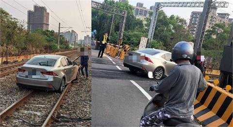 快新聞／危險畫面曝！轎車誤闖永豐平交道「還右轉」　車卡鐵軌動彈不得