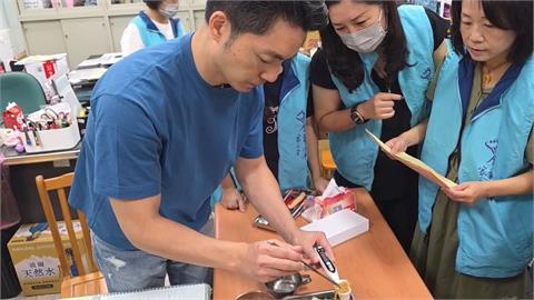 蔣萬安視察校園食安「測鹹度」　黃偉哲狠酸重點是態度