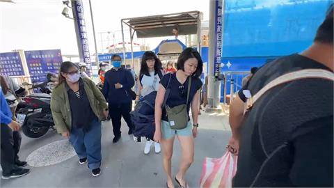 「蘇拉」颱風海警！　墾丁沙灘暫封閉、小琉球遊客提早返台
