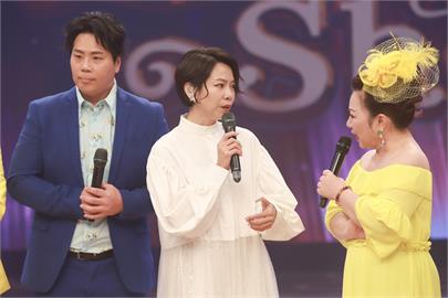 金曲歌后曾心梅、金曲評審邵大倫來到《超級冰冰Show》！楊哲質問：「你憑什麼」