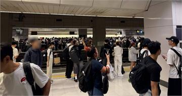颱風假人潮擠爆高鐵！台北站自由座「排到沒盡頭」　今全線正常營運