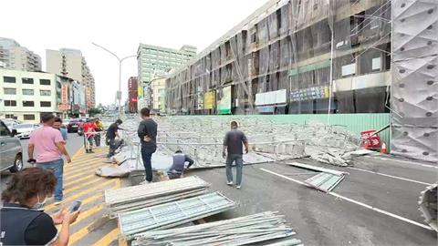 快新聞／中央市場鷹架轟然倒塌釀1傷！　台中都發局當場「勒令停工」開罰18萬