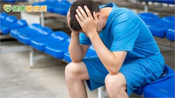34歲男重訓後偏頭痛　竟是頸動脈剝離引「急性腦中風」