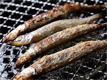 檸檬椒鹽柳葉魚｜新手也能輕鬆烤