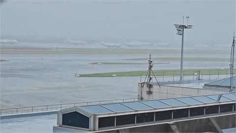 快新聞／颱風威力十足！桃機表定760架次起降全數取消  「出入境掛零破紀錄」