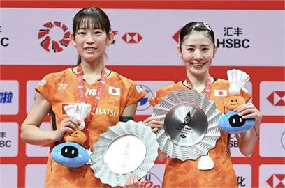 羽球(影)／「最美女雙」年終賽奪冠失利獲銀！志田千陽淚灑球場