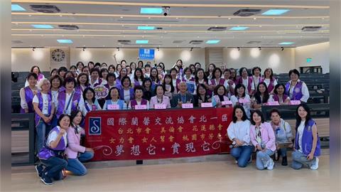 「夢想它、實現它」　蘭馨女青年事業講座內湖高中開講