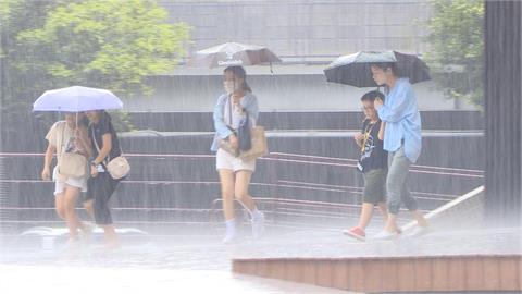 快新聞／對流雲系發威「雨彈襲台」！ 　19縣市大雨來襲