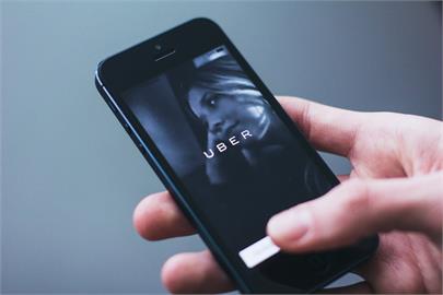 Uber推動超級APP　整合旅程規劃、包車和語音訂餐服務