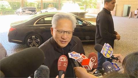 快新聞／鐵人行程！黃仁勳先赴台積電、再幫張忠謀慶生　晚間與魏哲家餐敘