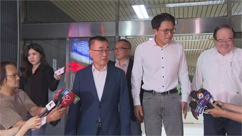 快新聞／黃國昌超尷尬！與李四川談藍白合結束遭民眾嗆：超速仔選到底啦