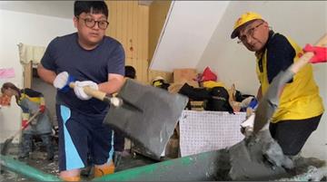 沒想到爸爸也來了！花蓮災區「父子巧遇畫面」網友瘋傳