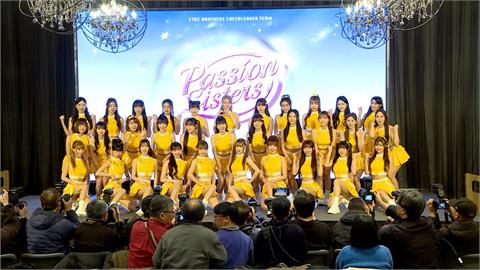 中信兄弟啦啦隊32人名單亮相! 3韓援女神順利續約