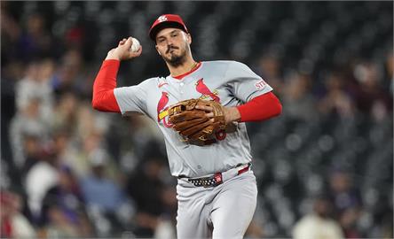 MLB(影)／身陷交易傳聞　明星三壘手「納豆」春訓報到談近況