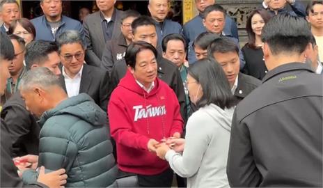 初三賴總統發送限量福袋　提醒國人「慎防中國統戰」