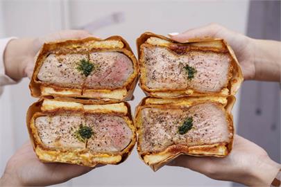 台北美食 日初 Moni Café｜超極厚巨無霸炸豬排三明治　每日限量30份