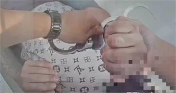 違停車遭臨檢竟成追捕戰　越籍移工揮拳打警被逮