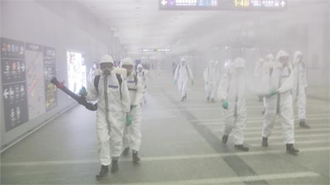 防範春節返台人潮 化學兵進駐台北車站清消