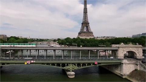 給選手乾淨比賽環境！巴黎奧運塞納河治水　民眾划獨木舟淨河