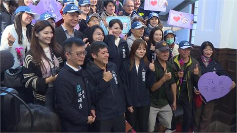 睽違17個月！高虹安復職新竹市長 哽咽喊：我回來了